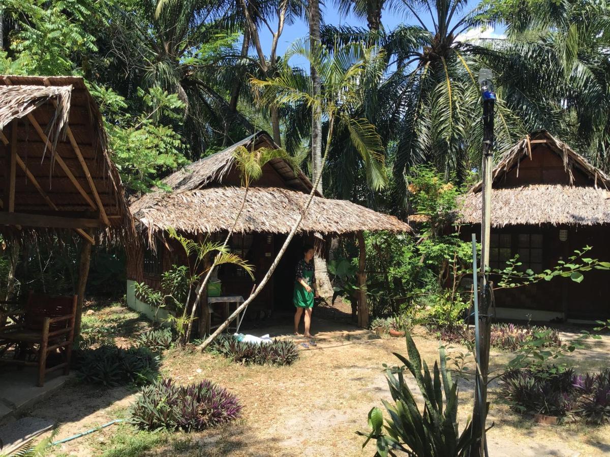 Hotel Dawn Of Happiness Ao Nam Mao Exterior foto